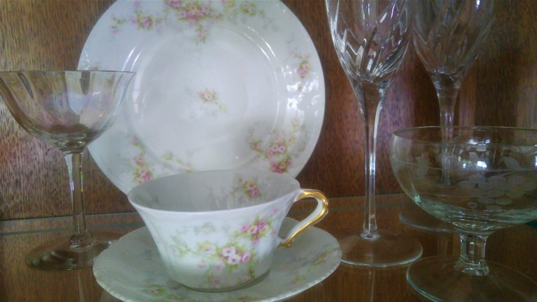 China Dishes and Crystal Glassware